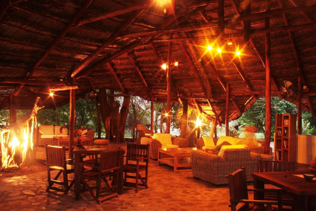 Palmeiras Lodge Vilanculos Exterior foto